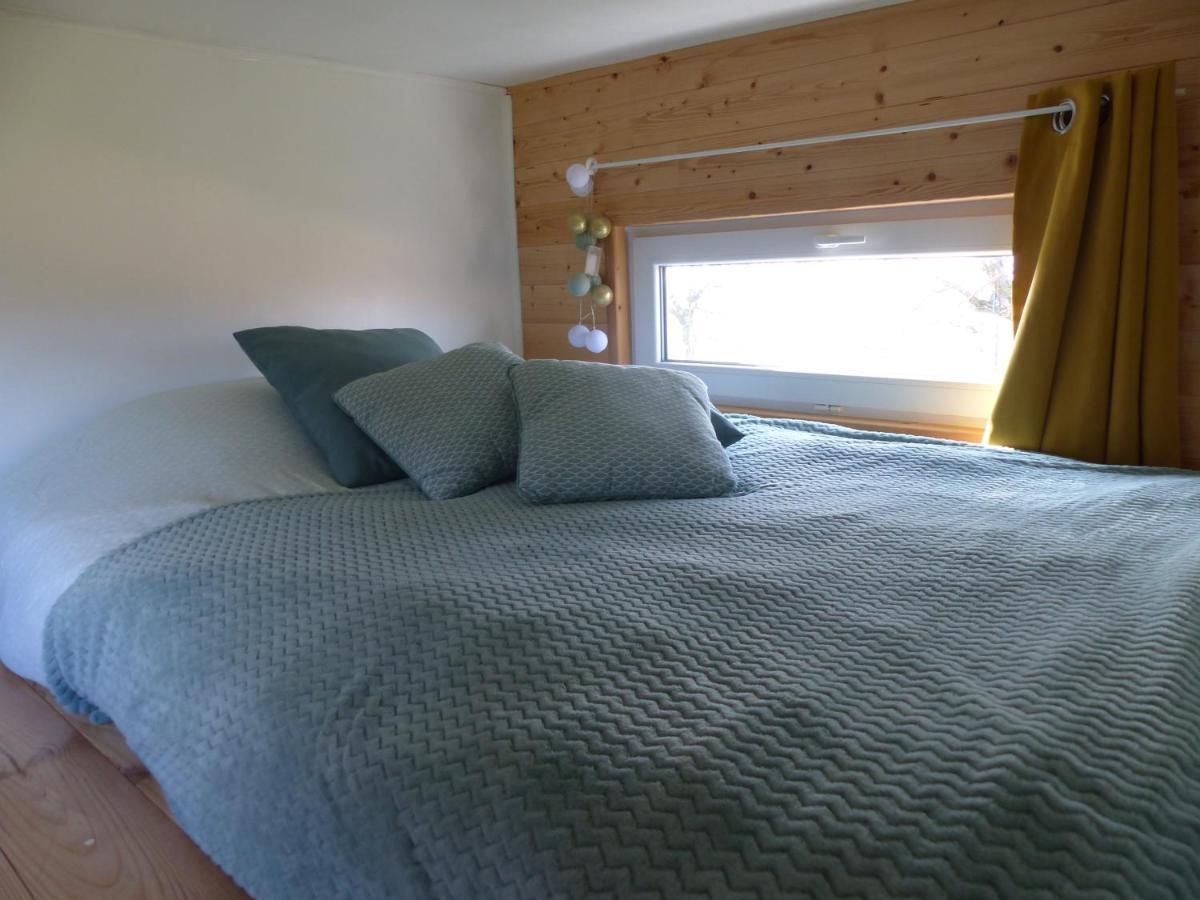 Mon Ptit Nid House Tiny House Lägenhet Panissieres Exteriör bild